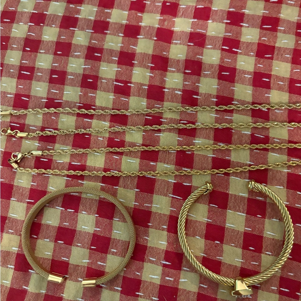 EUC 2 rope necklace 20 and 18 inch and 2 cuff bracelets